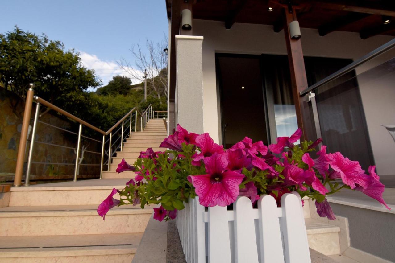 Hotel Ramosaco, Radhime, Vlore Ngoại thất bức ảnh