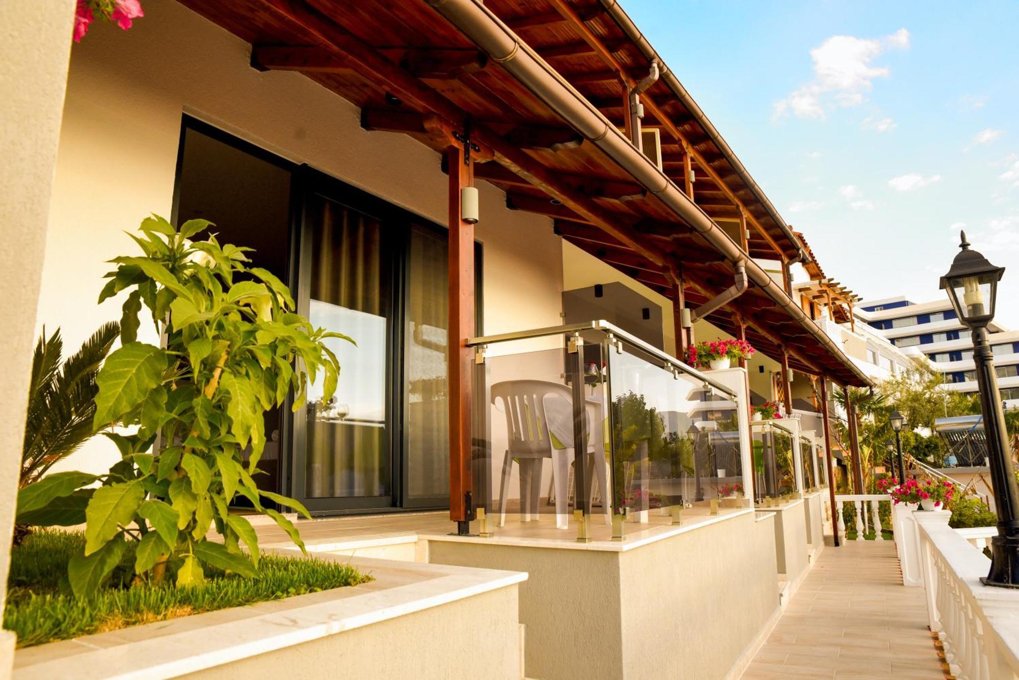 Hotel Ramosaco, Radhime, Vlore Ngoại thất bức ảnh