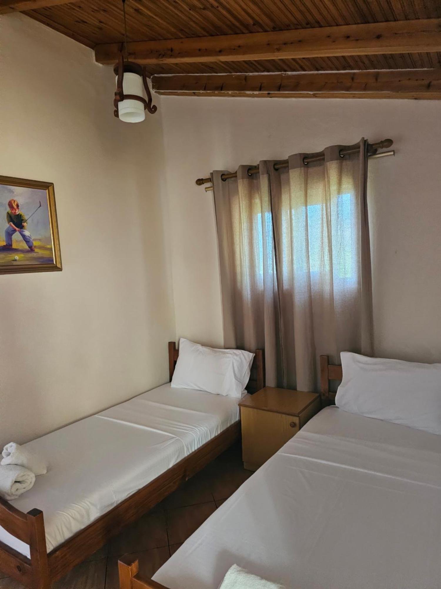 Hotel Ramosaco, Radhime, Vlore Ngoại thất bức ảnh